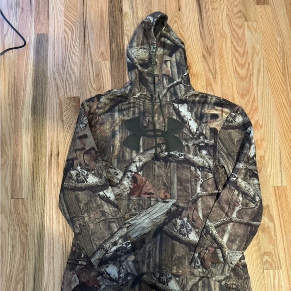 Camo under armor sweatshirt - Picture 5 of 6